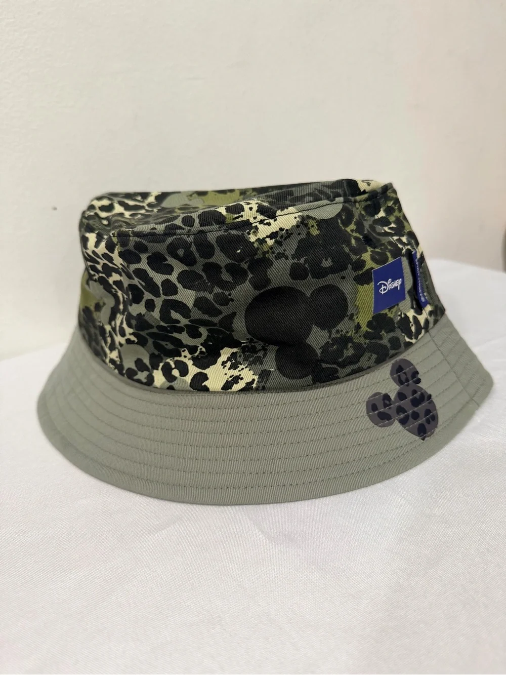 Disney nwt parks